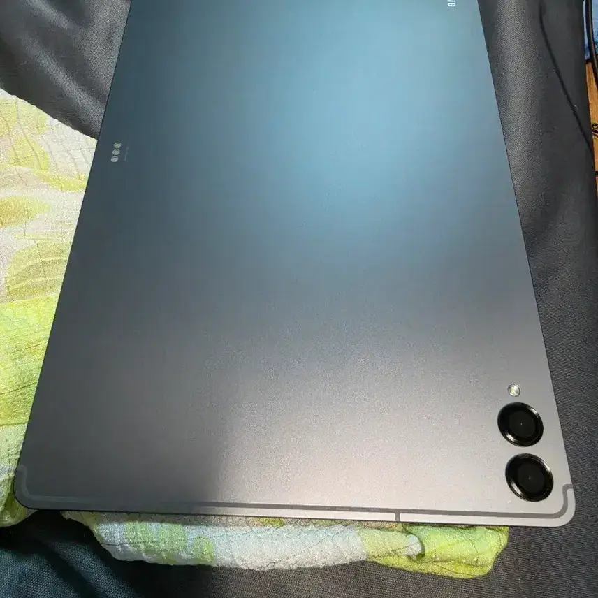 Selling Samsung Galaxy Tab S11 Ultra 256GB Wi-Fi Gray
