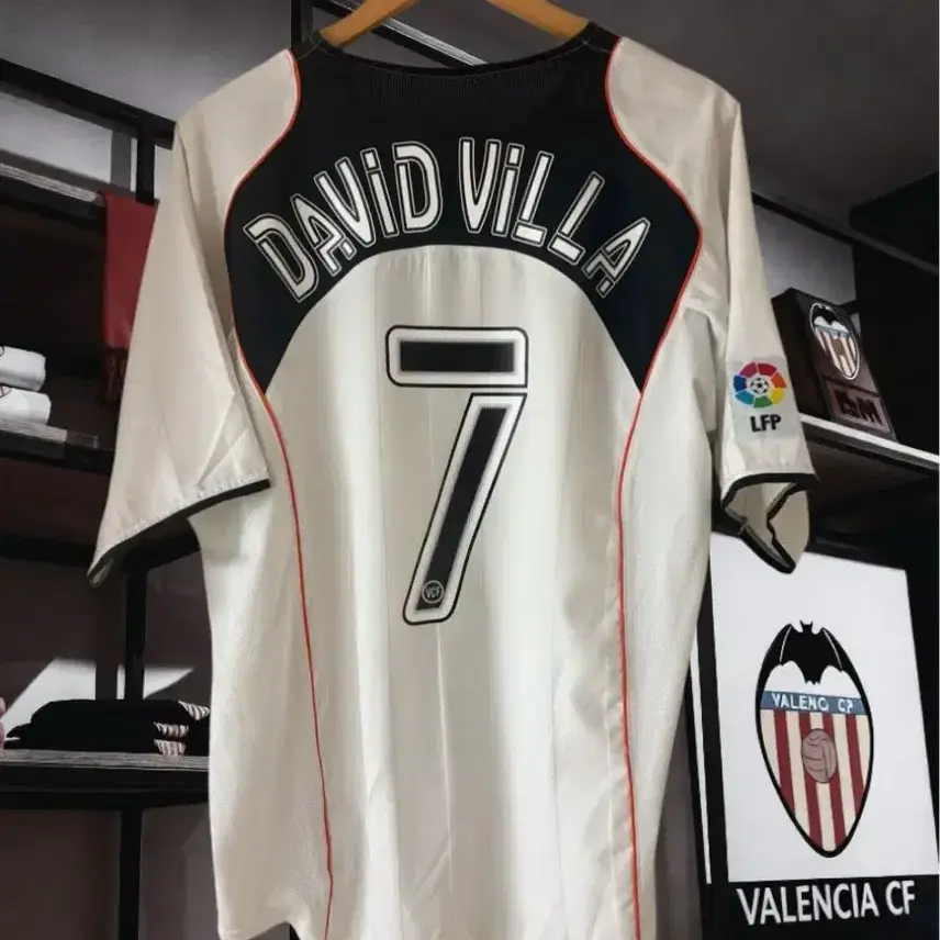 04 05 Valencia Home David Villa Legend Jersey Authentic