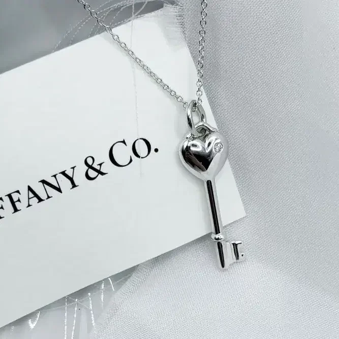 ティファニー&コダイアハートキーペンダントネックレス