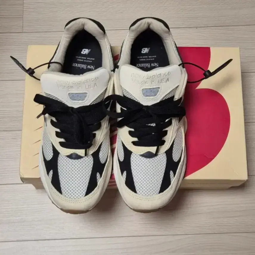 255 New Balance 993 Sea Salt