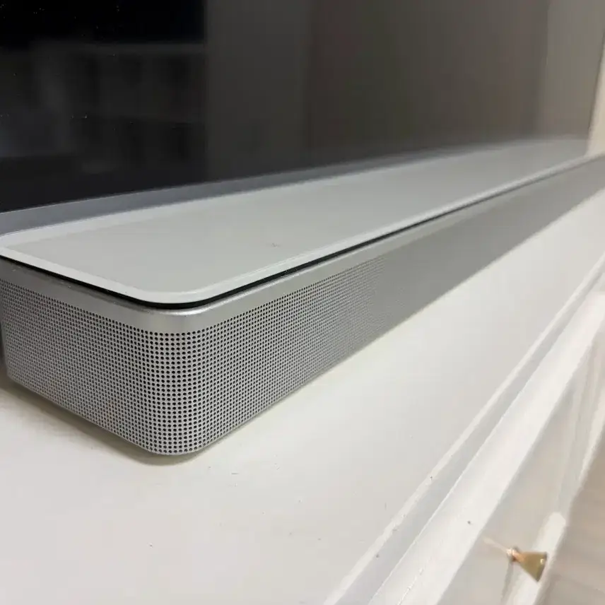 Final Price Bose Soundbar 700 White