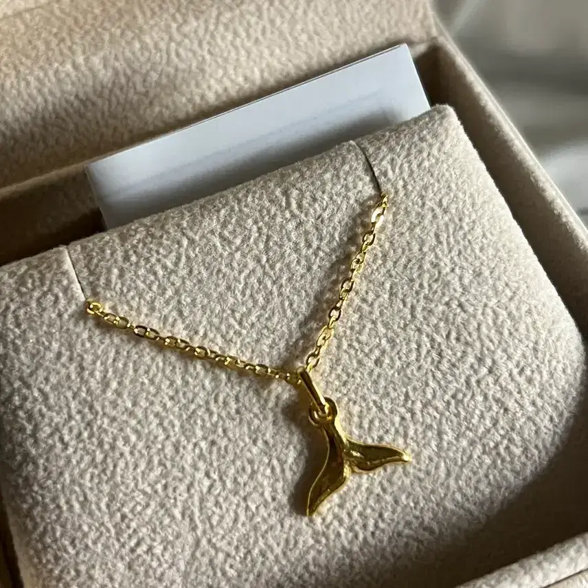 24k pure gold whale tail necklace