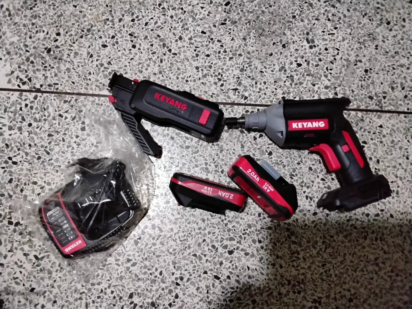 Keyang Cordless Screwdriver Set AF 57 SD20BL