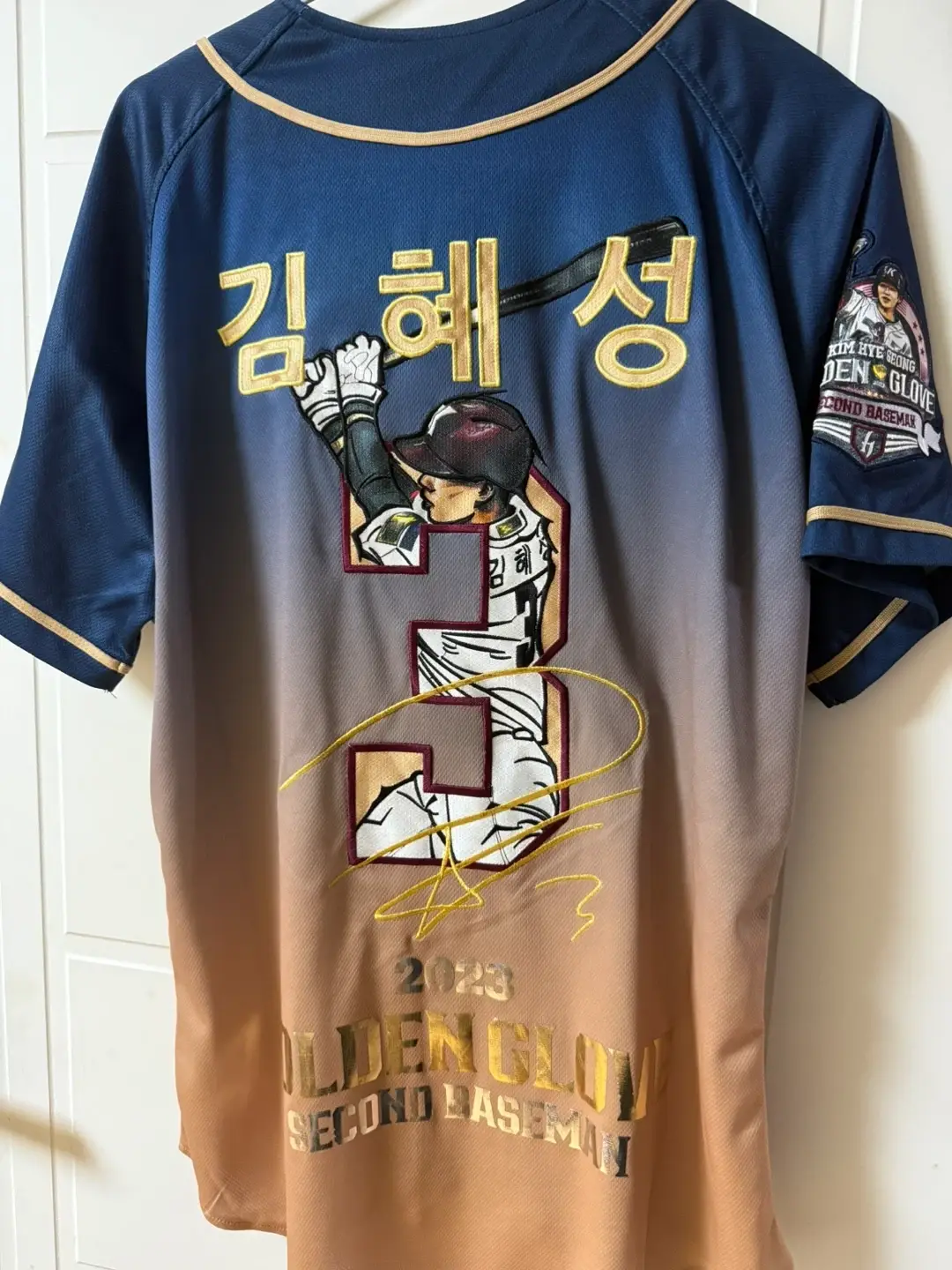 Kim Hye-sung 2023 Golden Glove Uniform Gold Glove Uniform M 95
