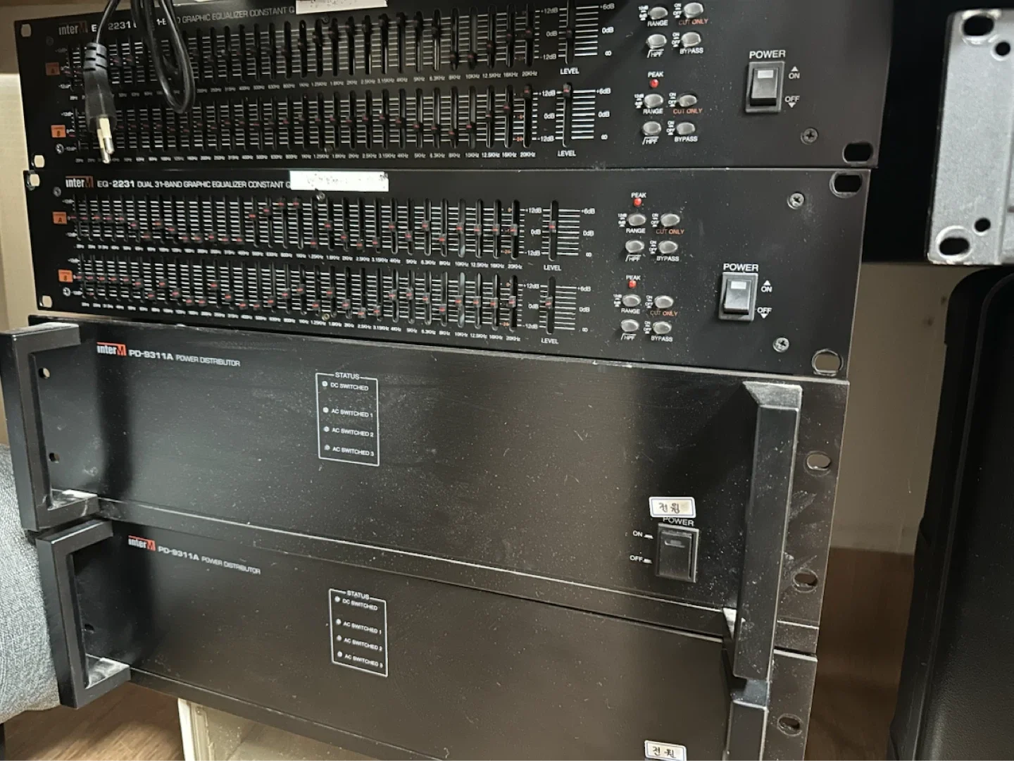 インターエムEQ 2231 31バンドイコライザー2台PD 9311Aパワーディバイダー