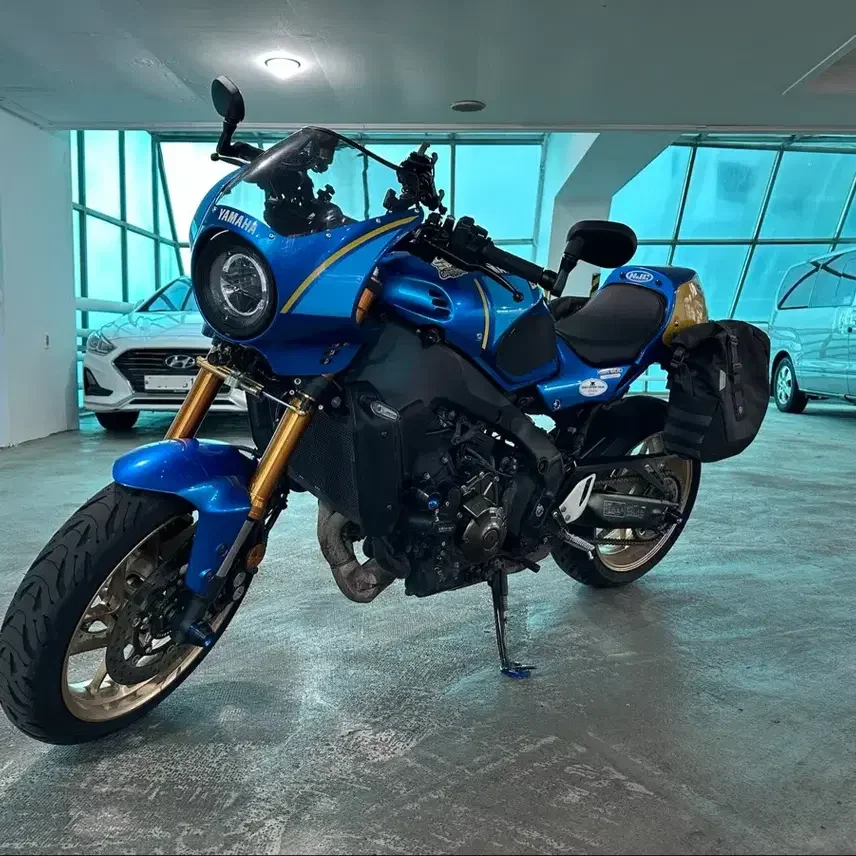2022 YAMAHA XSR900レジェンダリーブルーY sギアカウルセット