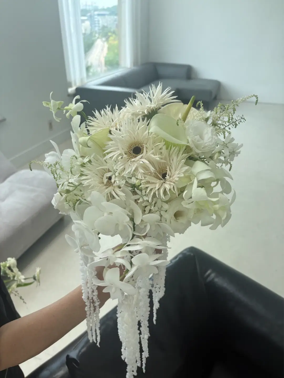 Selling a set of 3 fresh flower bouquets from the June 19 photoshoot