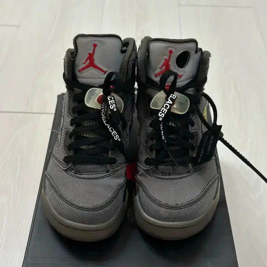 Off-White Jordan 5 Muslin 240 Full Box