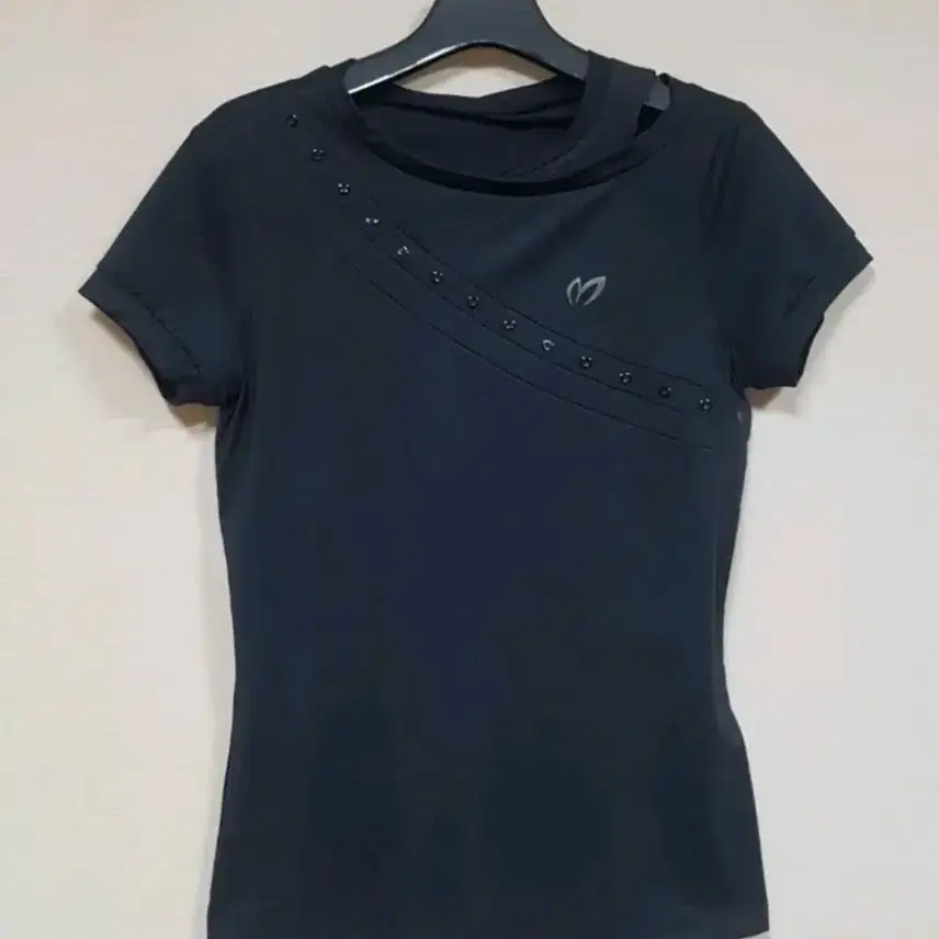 Master Bunny Women's Diagonal Dot Short Sleeve T-shirt Brand New