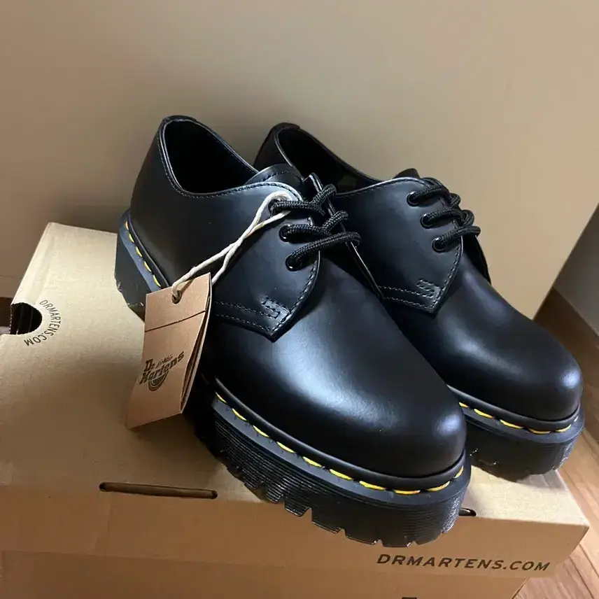 Brand new Dr. Martens 1461 Bex 230 240