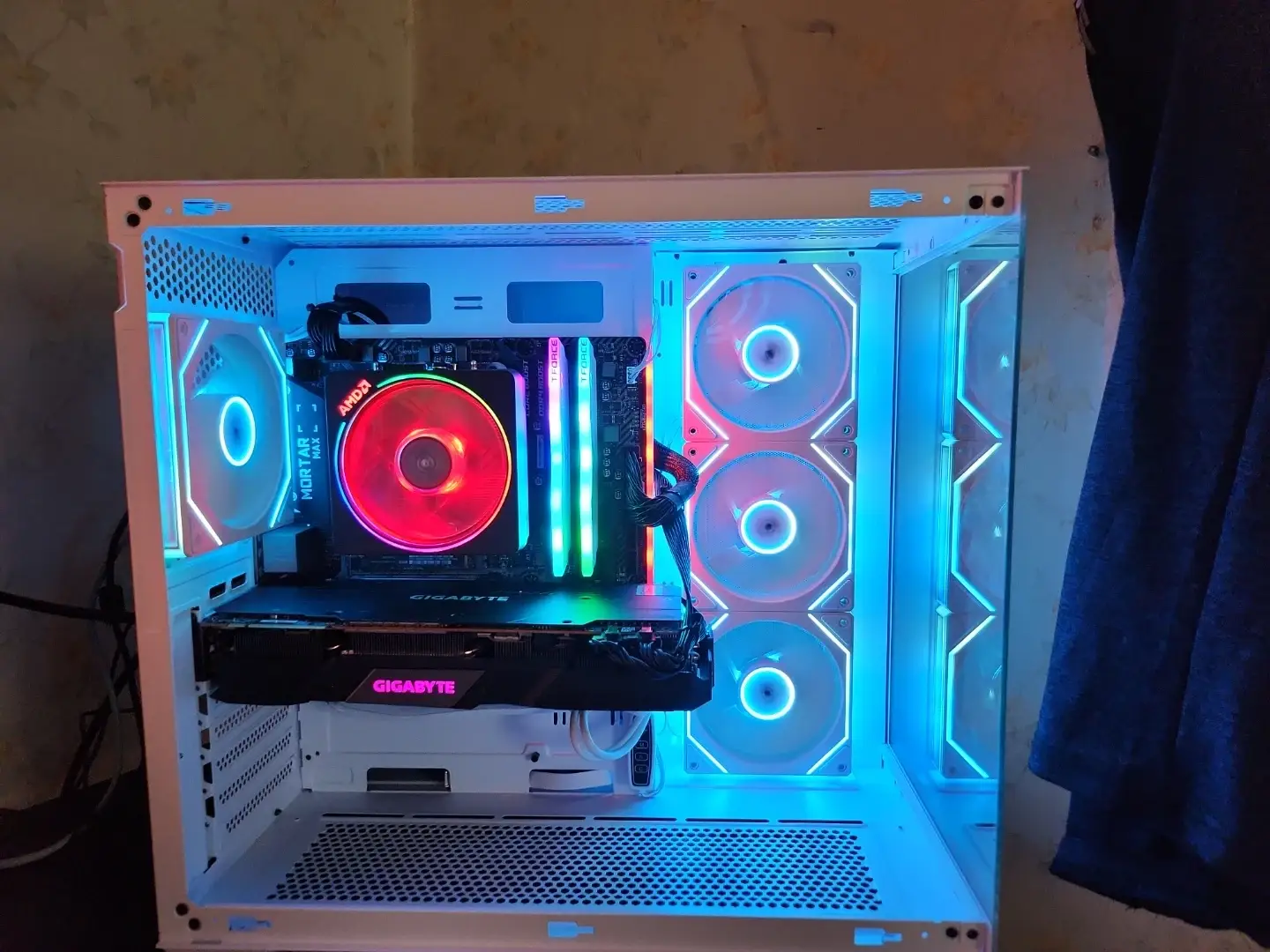 Ryzen 7 3800x Gaming PC Office Computer RTX 2080 11G TI