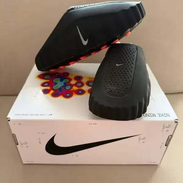 ナイキマインド001スリッパ新商品230 300