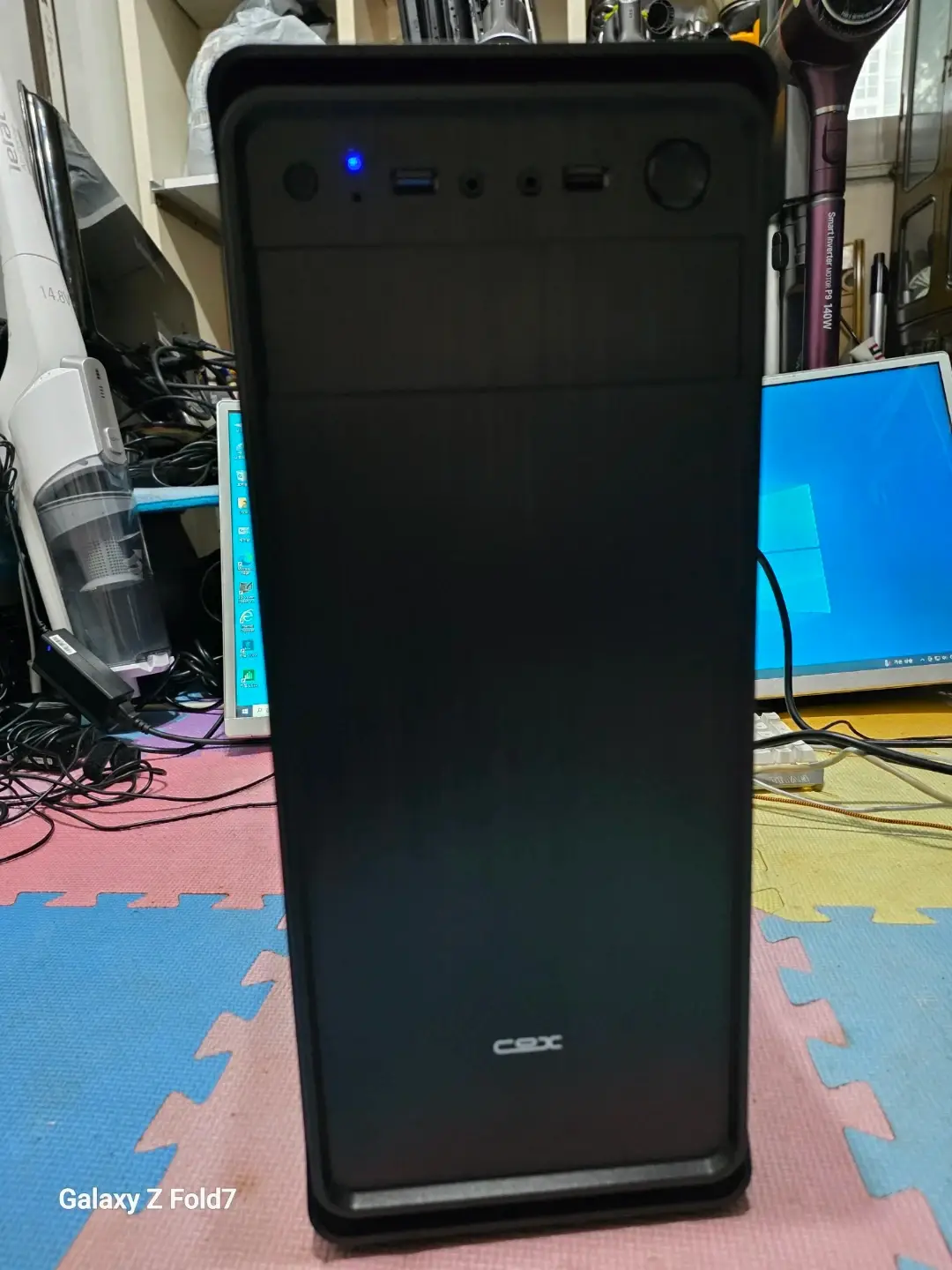 COX Desktop PC Manpop i3 9100F 8GB RAM 119GB SSD works very well. Boots in 15 seconds.