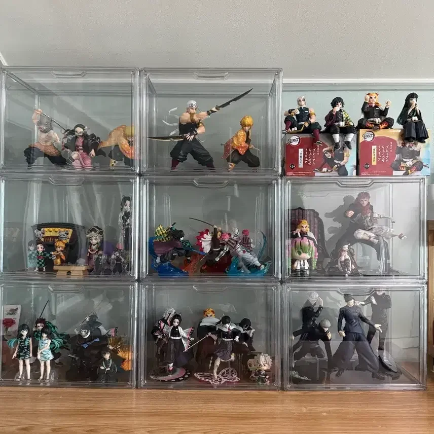 帰滅の刃の呪術回転フィギュアがポップします