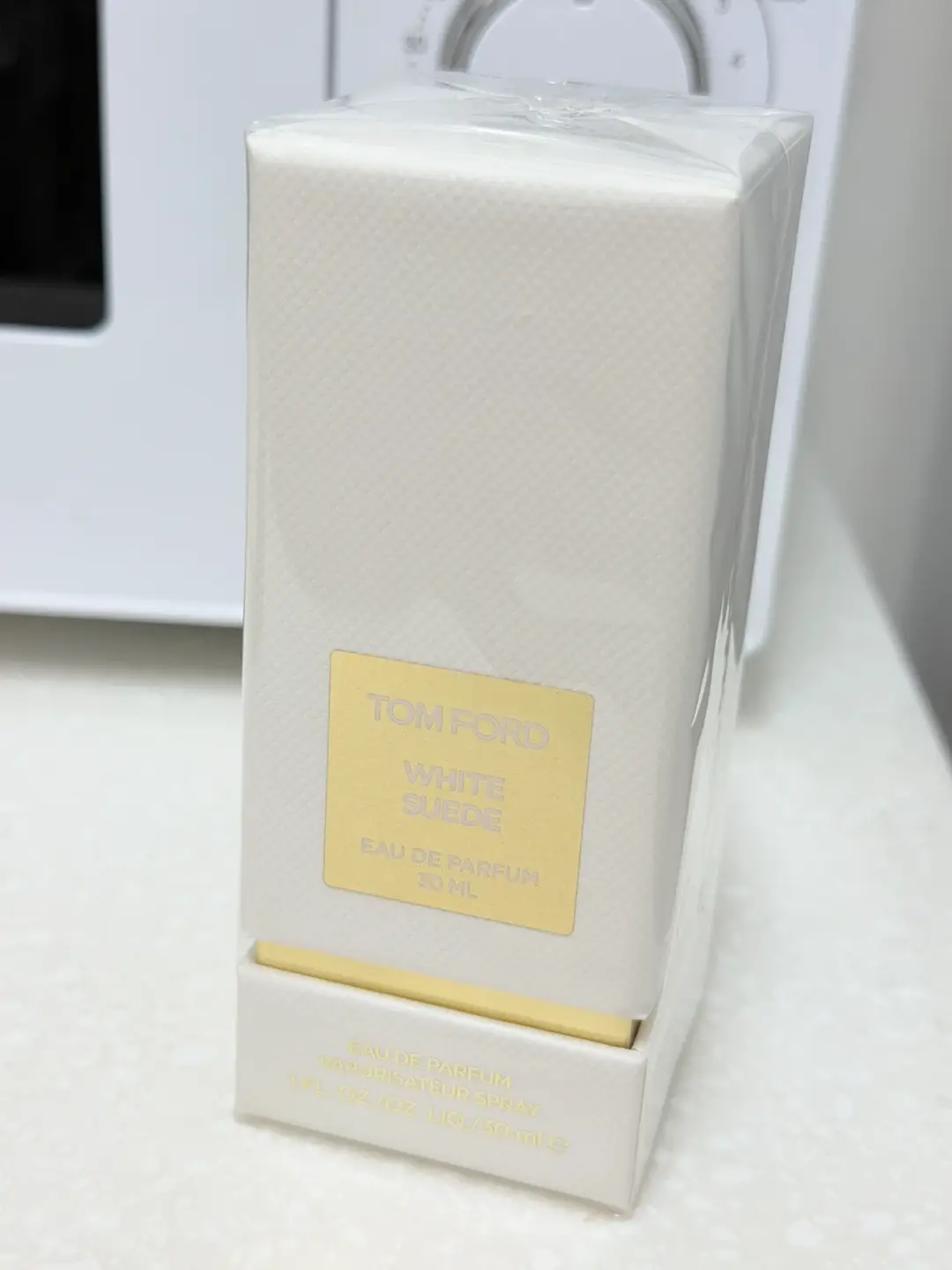 未开封的 Tom Ford White Suede 香水 30ml (Gukmuntaek)