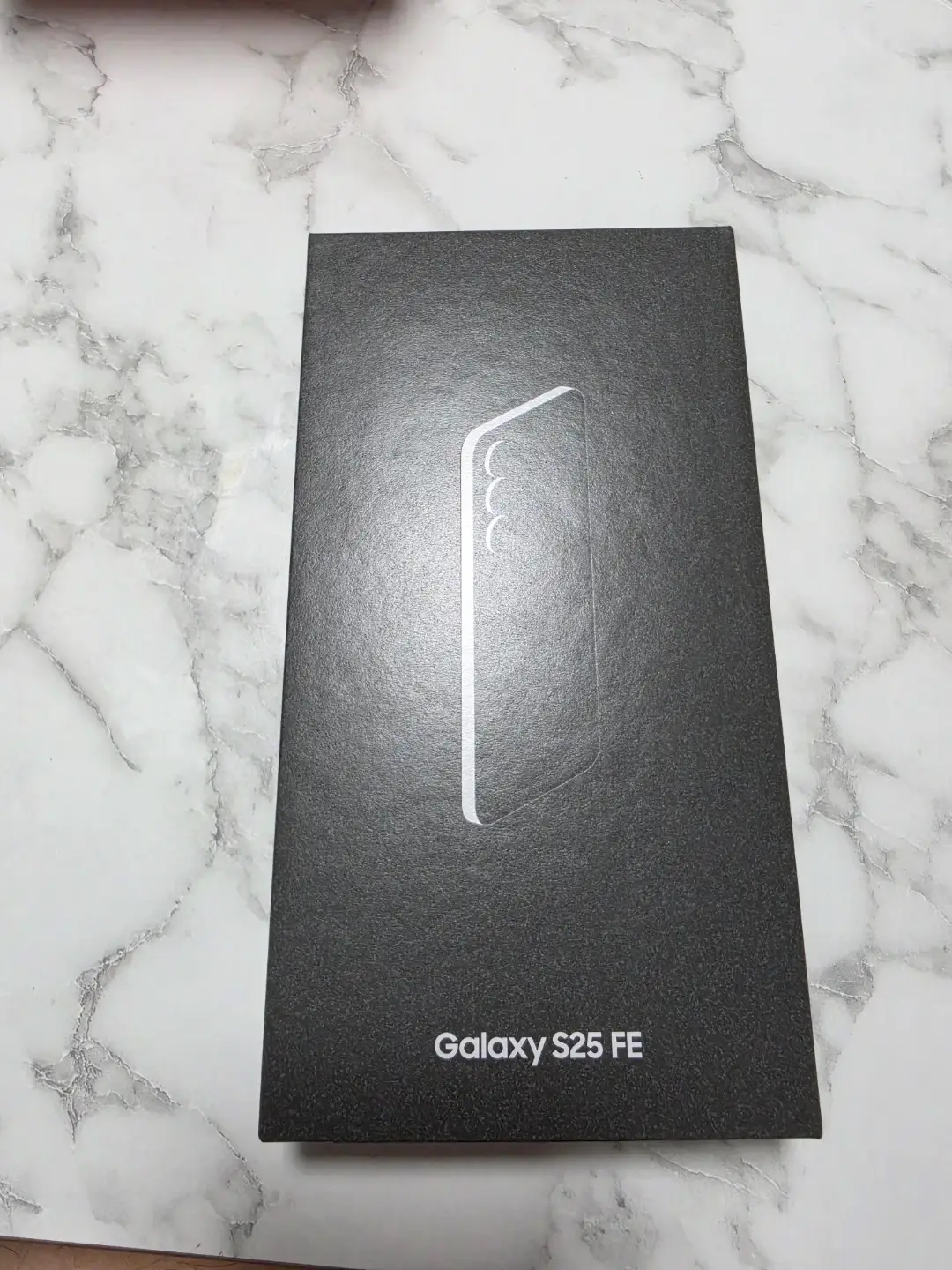 Selling Grade S S25FE 256GB unlocked