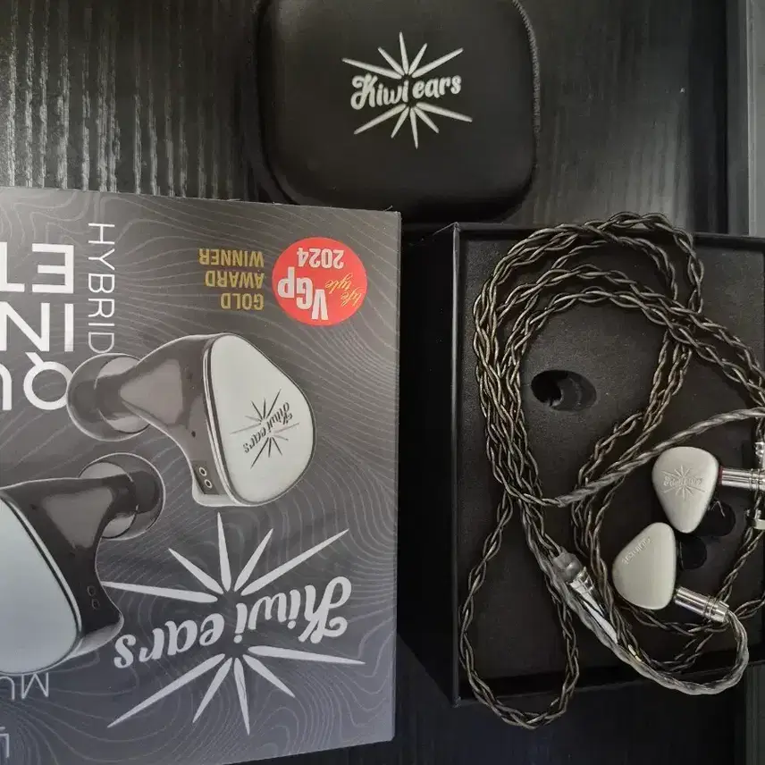 KiwiEars Quintet Earphones