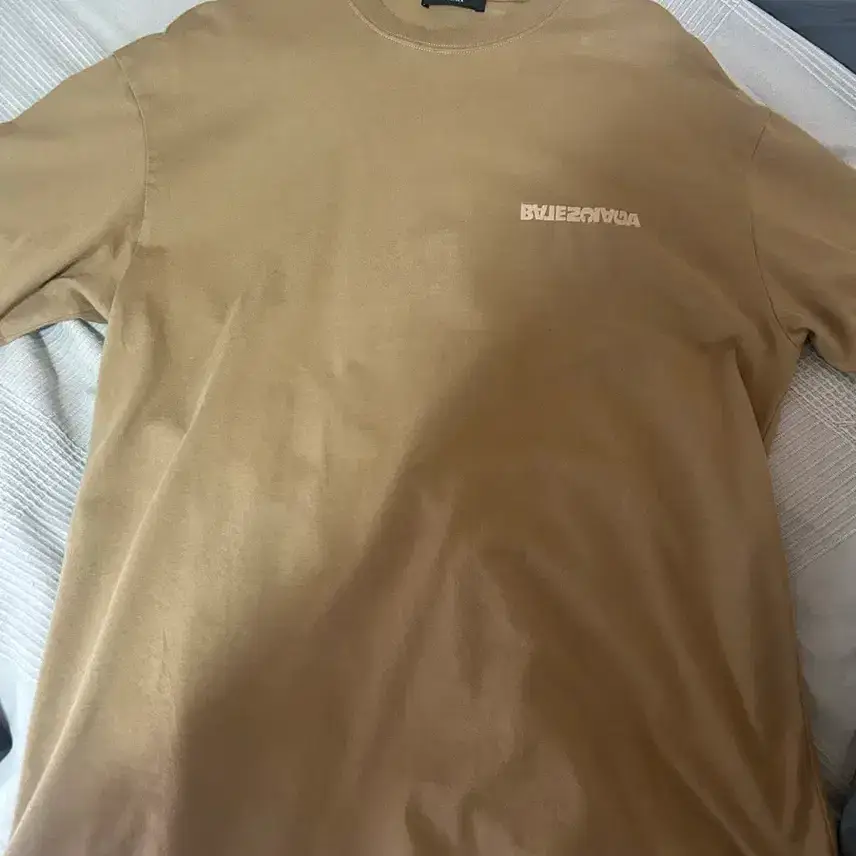 Balenciaga short-sleeve tee beige