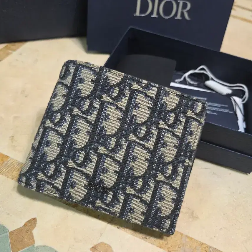 Authentic Dior men's bifold wallet