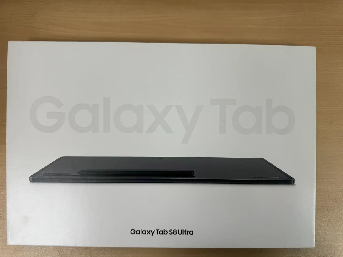 Galaxy Tab S8 Ultra includes S Pen keyboard