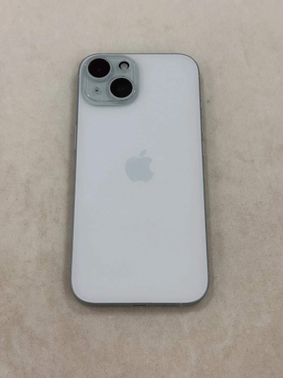 iPhone 15 256GB販売