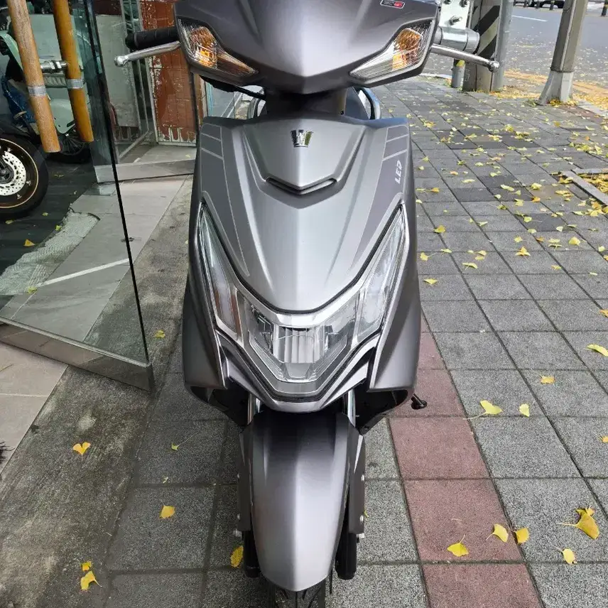 Howz Suzuki Divo 125 New Vehicle Stock