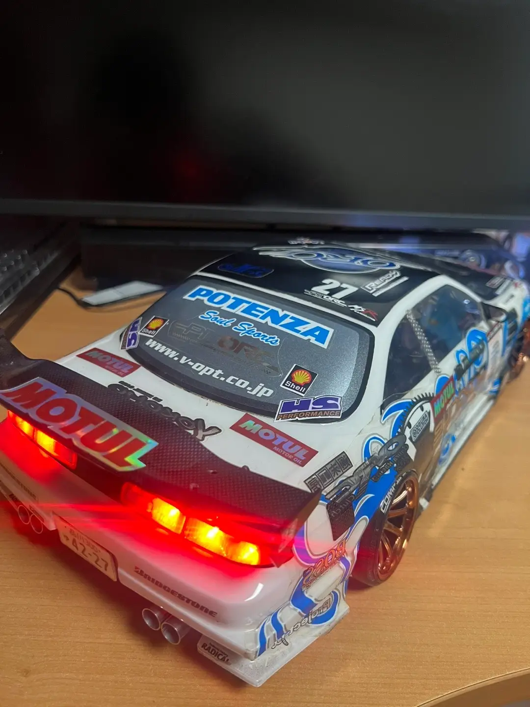 White Wolf Drift RC Car Sanwa M12S Transmitter