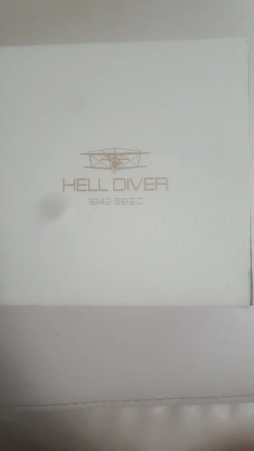 Brand New Helldiver 1942 S82C Men's Watch
