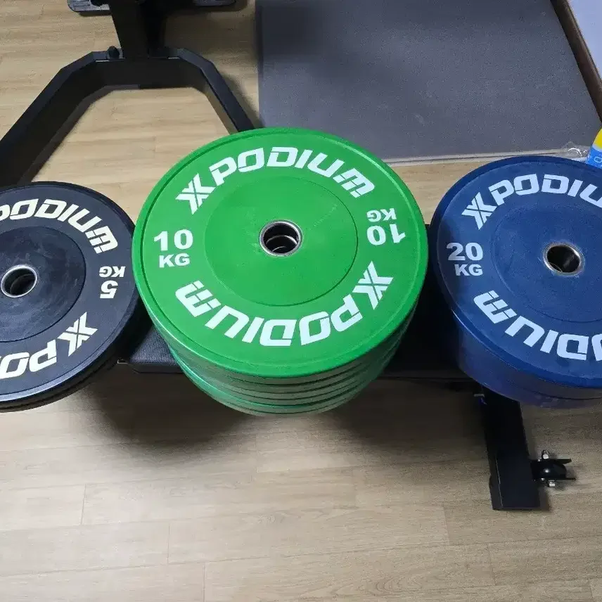 포디움 원판 재고 60kg 남음