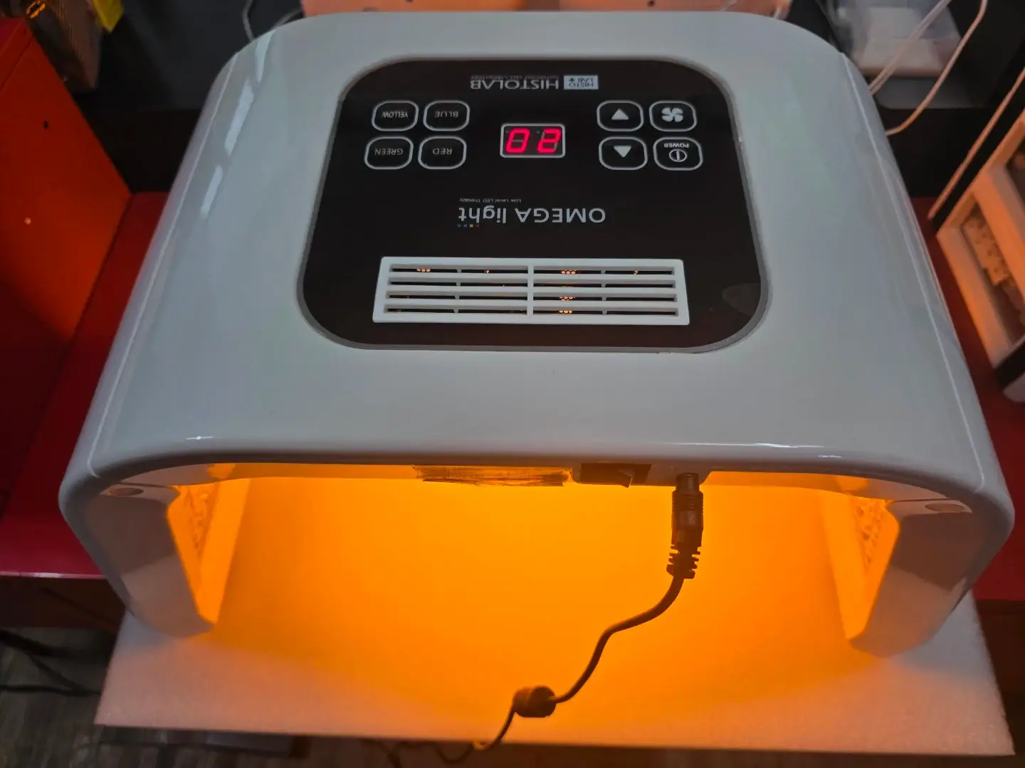 Histolab Omega Light LED Therapy Device