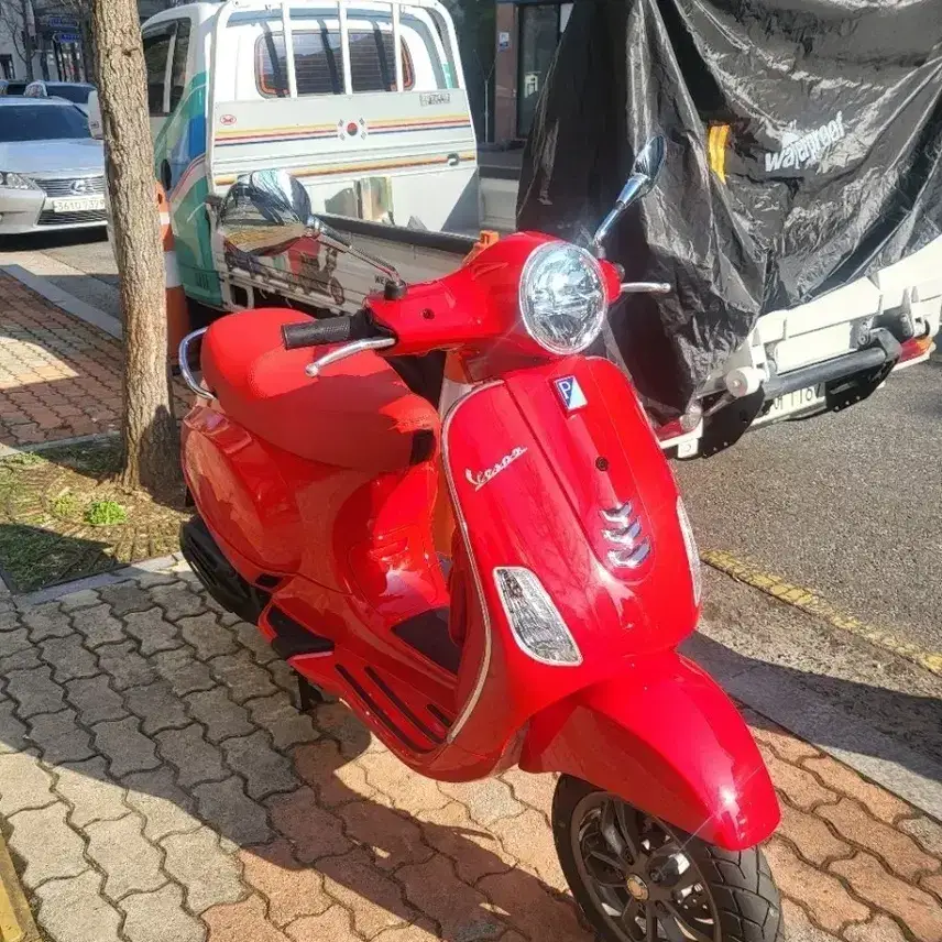Vespa LX125