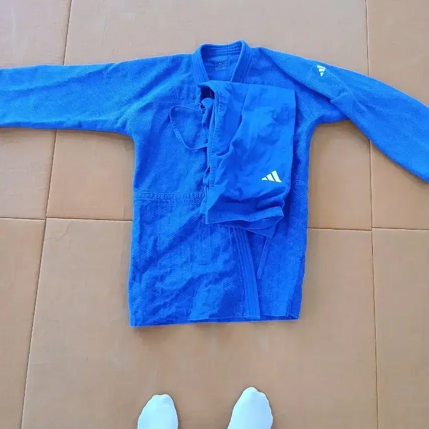 Seragam judo Adidas