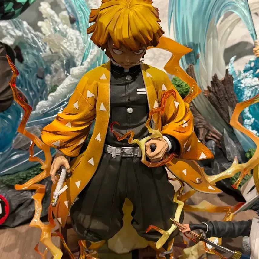 Physical Item 1 4 Zayico Zenitsu Resin Demon Slayer Resin Figure