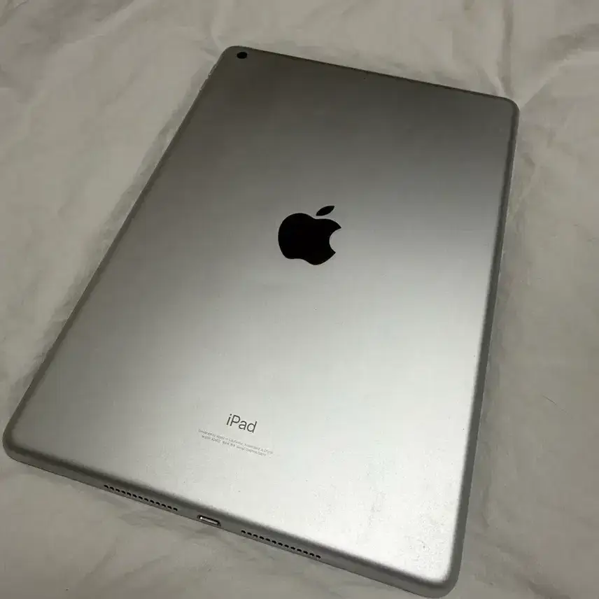 Apple iPad 9th Generation Wi-Fi 64GB Apple Pencil 1st Generation