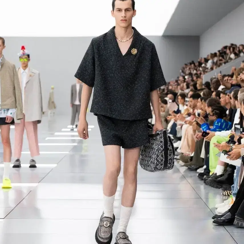 Твидовые шорты Dior 24SS, размер S 28 32