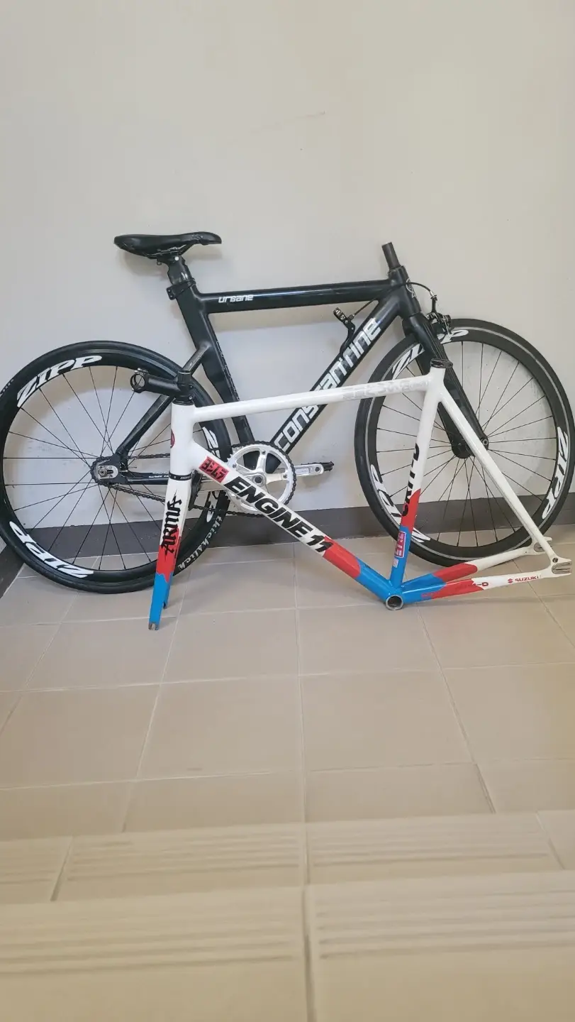 Engine 11 Frame Contan Urbane bundle urgent sale