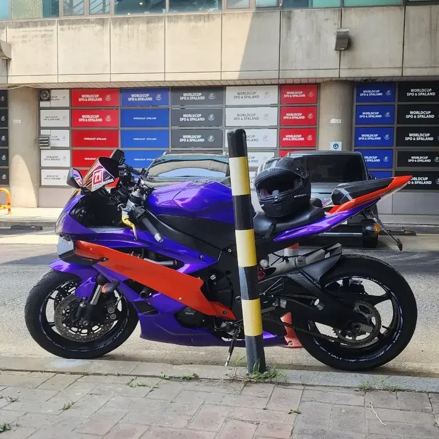 야마하 R6 아크라 풀배기